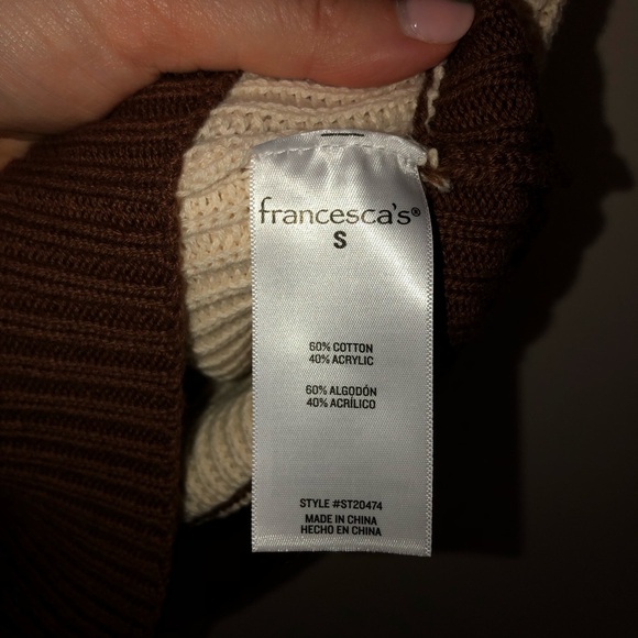 NWT Francesca’s Madilyn Colorblock Surplice Sweater Tank - Picture 6 of 7